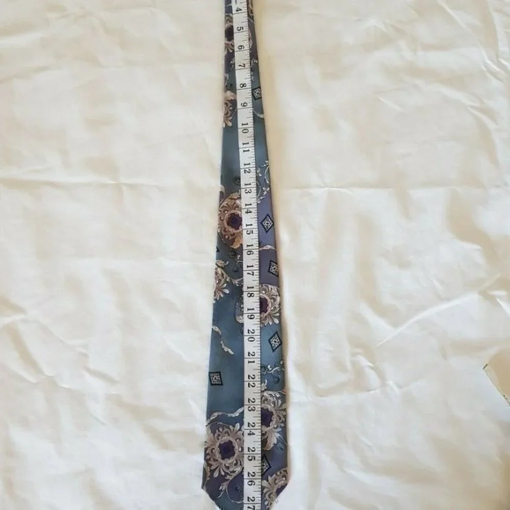The American Edition Collection Mens 100% Polyester Necktie Short 56